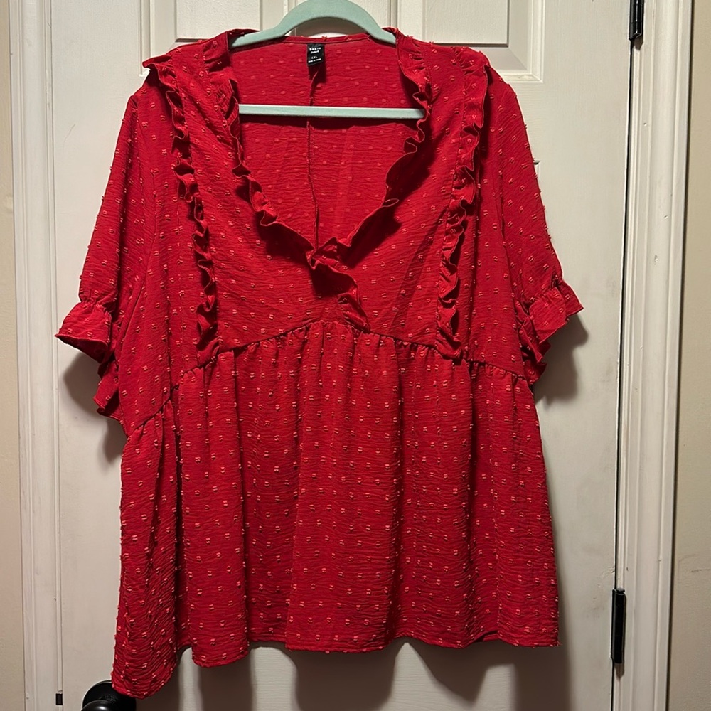SHEIN curve 3/4 sleeve V neck top